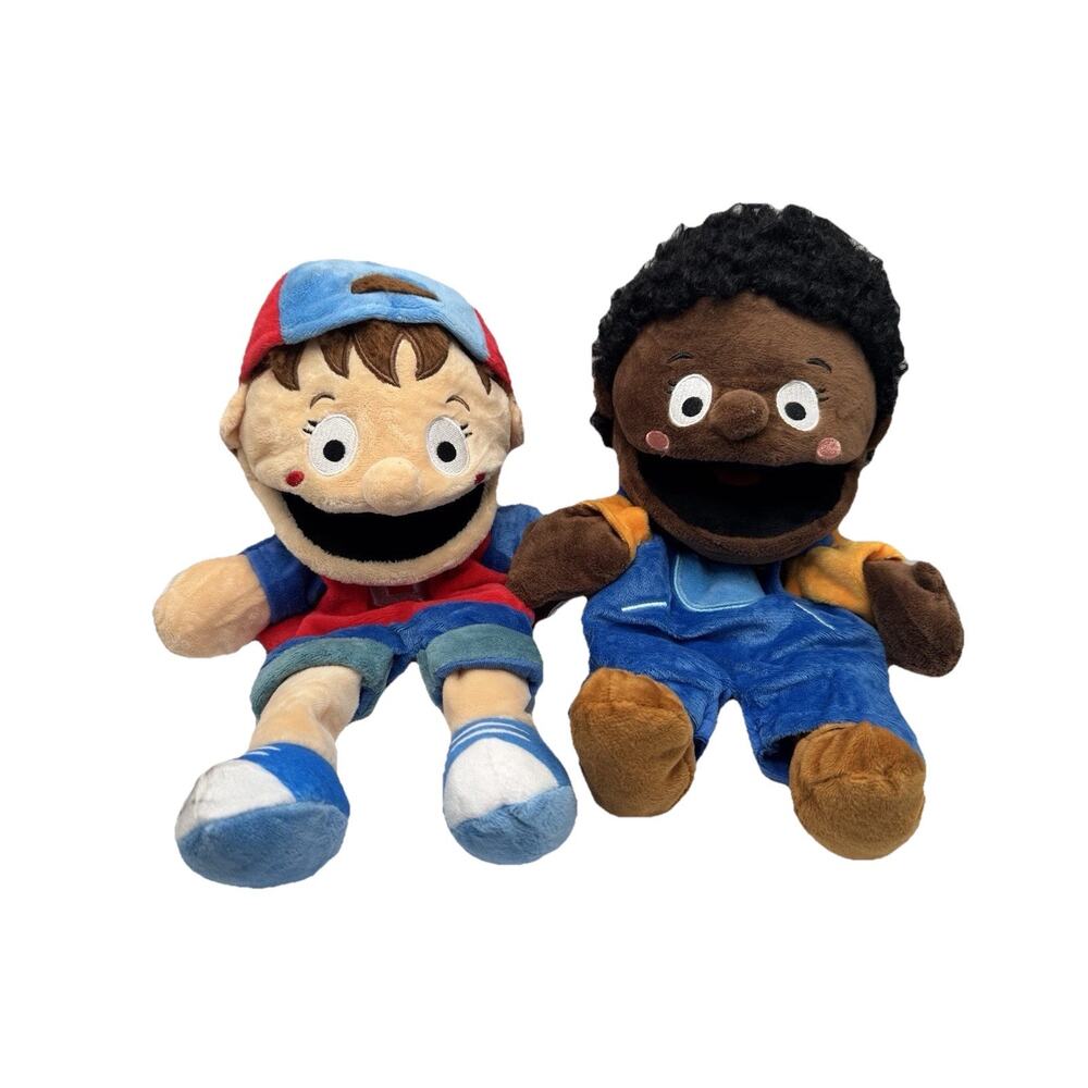 Lenwen Set Of 2Multicultural Hand Puppets for Storytelling & Play - 13" Soft EUC